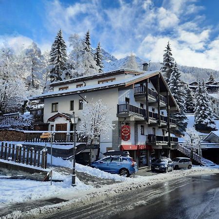 Hotel Meuble Meridiana Valtournenche Exteriér fotografie